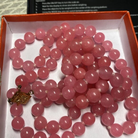Natural Rose Quartz Bead Necklace 18.5” | 14K Gold Clasp | Vintage 97g - Picture 10 of 15
